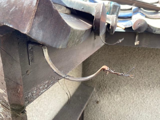 高砂市で交換のため軒樋を撤去